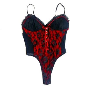 LOVER'S LANE Corset Thong Bodysuit Sz M NWOT